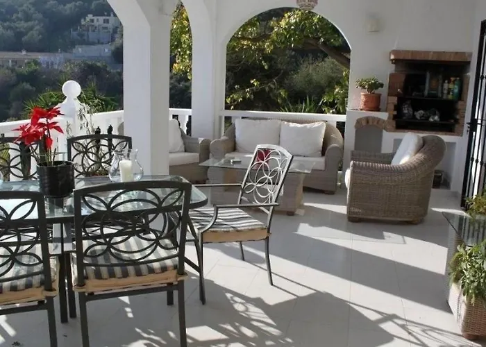 La Recalada Mit Privatpool By Interhome * 埃斯特波纳