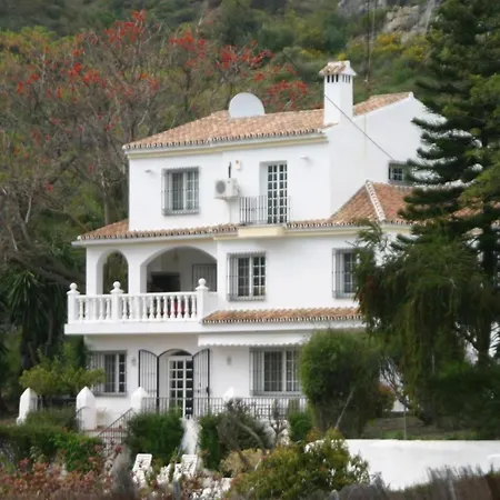 La Recalada Mit Privatpool By Interhome * Estepona