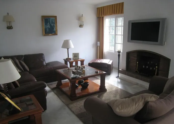 La Recalada Mit Privatpool By Interhome Nyaraló